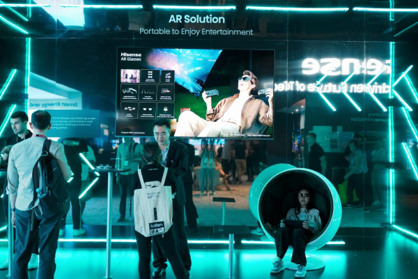 在德国IFA展玩“黑8868体育官方网站猴子”：一场中国制造与中国文化的双向奔赴(图3)